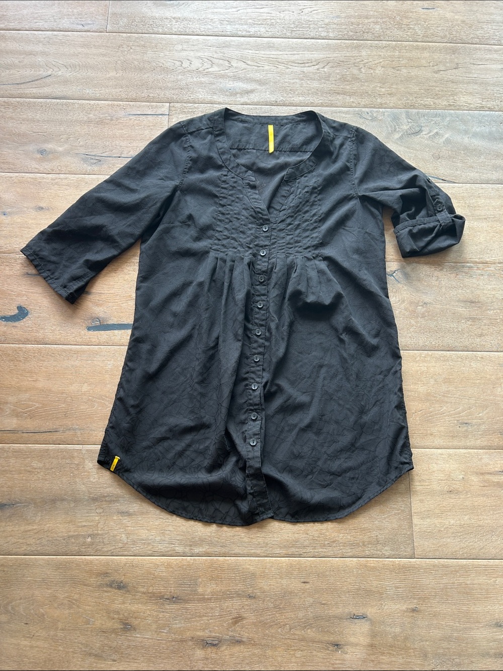 Lole Black Floral Jacquard Top with Yellow Logo Tab